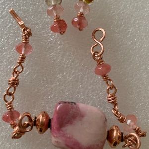 Pink Jade Romantic Bracelet & Earrings Set
